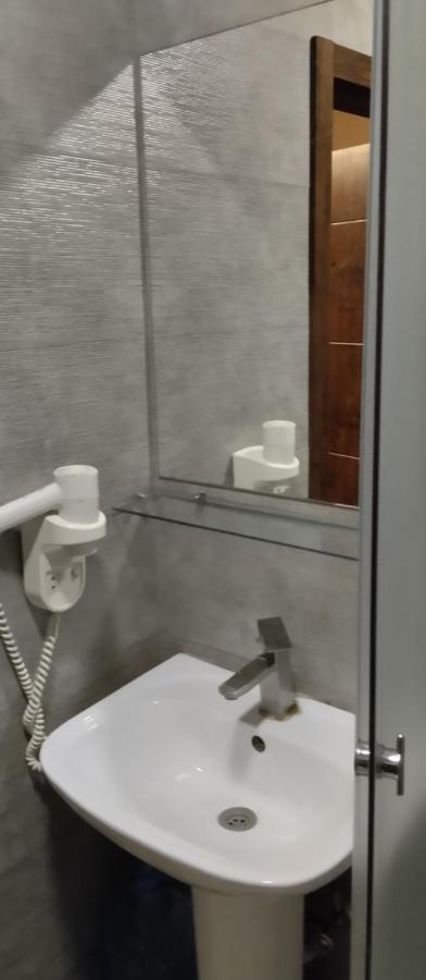 Tbilisi Central Hotel Eksteriør bilde