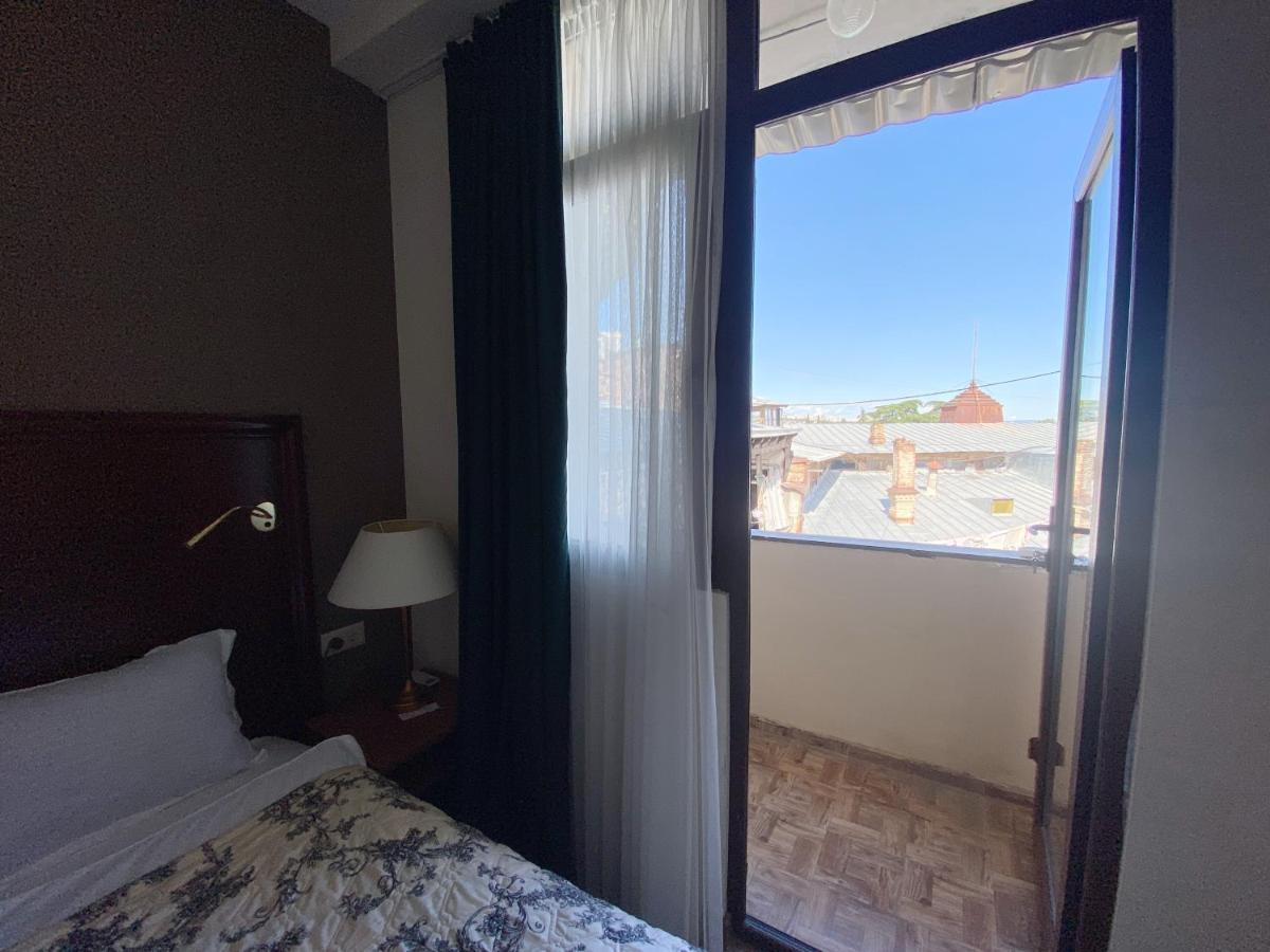 Tbilisi Central Hotel Eksteriør bilde