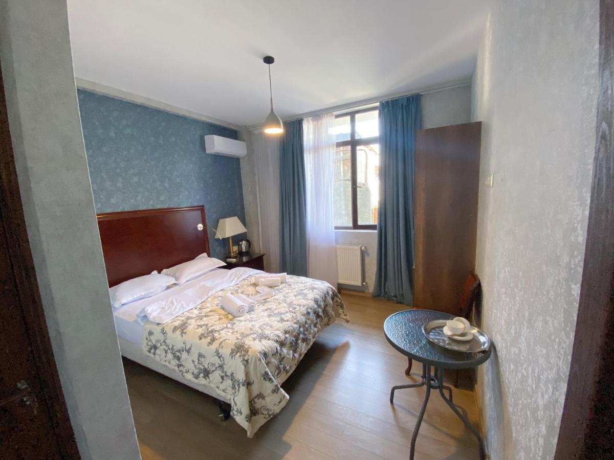 Tbilisi Central Hotel Eksteriør bilde